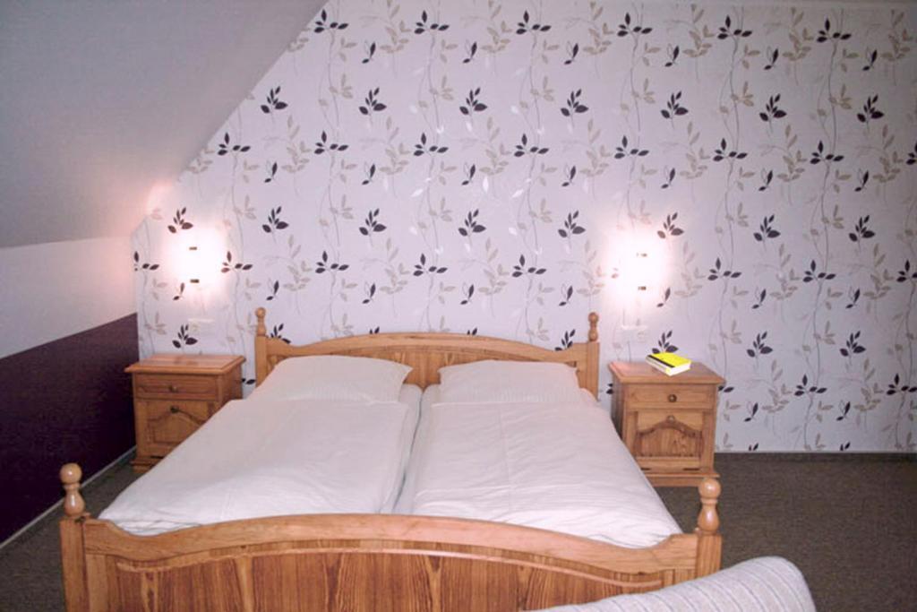 Landgasthof Fegetasch Neukirchen  Room photo